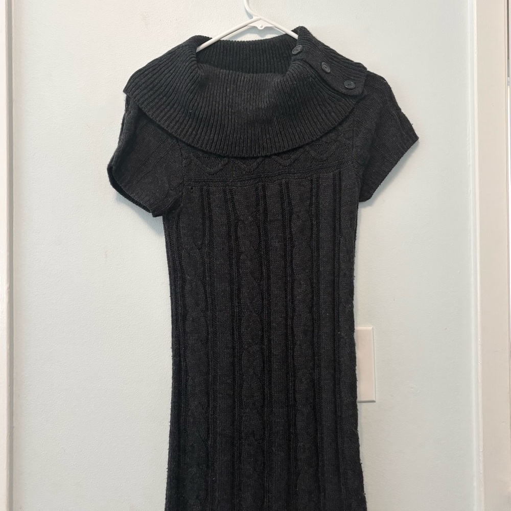 Nine West Modest Black Cable Knit Midi Dress